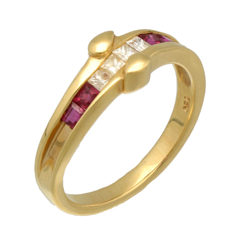 18Krt. gouden ring met Robijn & Diamant
