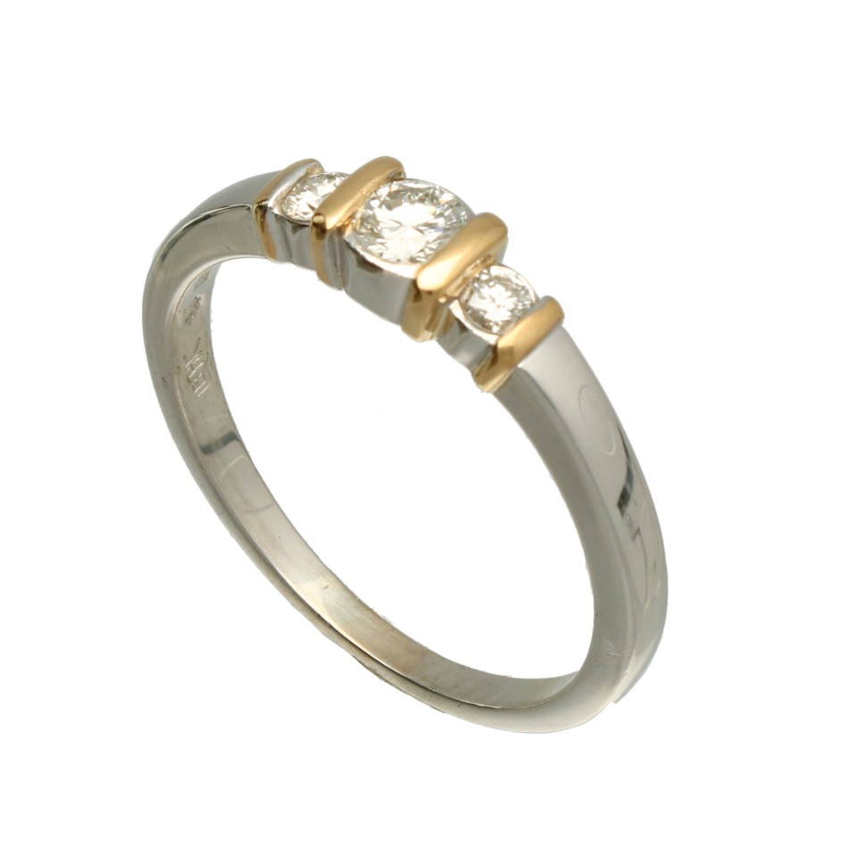 Witgouden Ring van het merk Chic"0.40 Ct