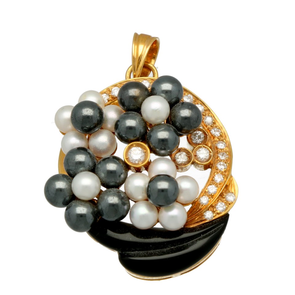 18 Krt. hanger parels-onix en briljanten.