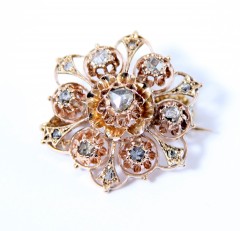 Rose gouden Broche met Roosdiamant ca. 1900