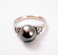 Klassieke Witgouden ring met Tahiti parel & Briljant