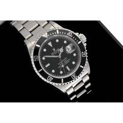 Rolex Submariner Date Ref.16610