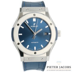 Hublot classic fusion Blue 42mm Titanium