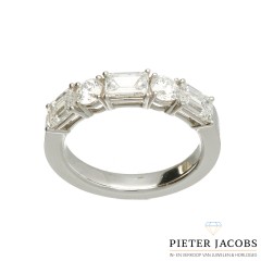 Witgouden Diamant ring, Asscher Cut. 2.15 Ct