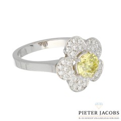 18 Krt ring Fancy Color Diamant 0.85 Ct 