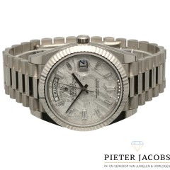 Rolex Day-Date 40 Meteorite-Baguette Ref.228239