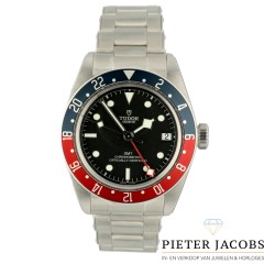 Tudor Black Bay GMT 