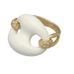 14Krt. gouden Fantasie ring met witte Agaat en Briljant 0.08Ct.