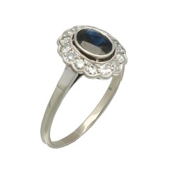 Witgouden Rozet ring met diamant en blauwe saffier.