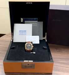 Panerai Radiomir 8 Days Rose Gold 18K. 