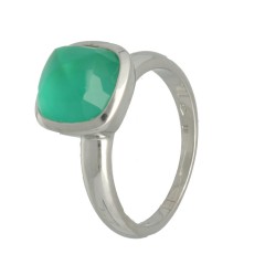 18 krt. witgouden ring met tsavorite, facet geslepen.