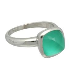 18 krt. witgouden ring met tsavorite, facet geslepen.