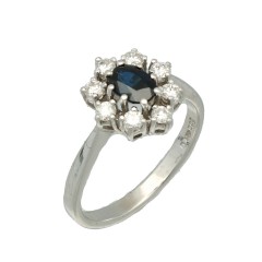 14 krt witgouden entourage ring met briljanten en blauwe saffier