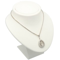 14Krt witgoud collier ''Peervormige'' diamant 1.5Ct. 