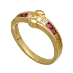 18Krt. gouden ring met Robijn & Diamant