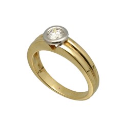 18 krt gouden Solitairring met Briljant van 0.45 Ct