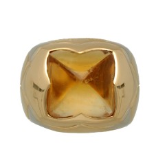 18 krt geelgouden ring van Bulgari Pyramide collectie