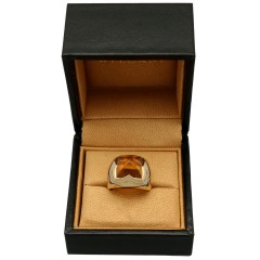 18 krt geelgouden ring van Bulgari Pyramide collectie