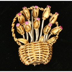 18 krt gouden broche: Mandje met Tulpen. Handgemaakt!