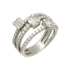 18Krt. Witgouden ring gezet met Baguette & Briljant 1.01Ct. 