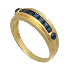 18 Krt. geelgouden ring met blauwe saffieren