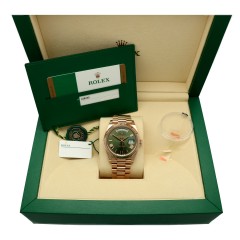 Rolex Day Date 40 Ref.228235 Everose/Olive Green