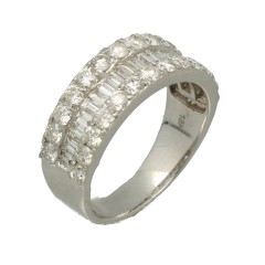 18Krt. Witgouden ring gezet met Baguette & Briljant 2.03Ct. 