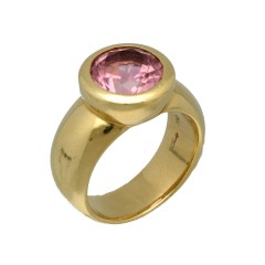 18 krt massief gouden ring met Roze Toermalijn.