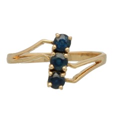 Gouden Vintage ring bezet met Blauwe Saffier