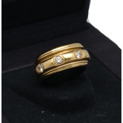 18Krt. Piaget Possession Large ring rondom briljant met Certificaat