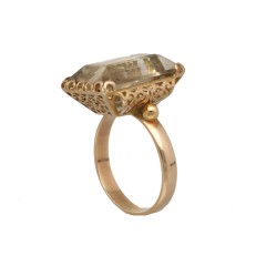 14Krt. gouden ring met grote Rook Topaas