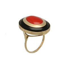 14 krt gouden ring met Koraal en Onyx.