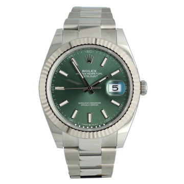 Rolex Datejust 41 Ref.126334 Mint/Green