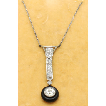 Platina art-deco hanger met diamant en onix