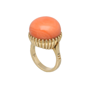 Gouden Vintage ring Koraal-cabochon