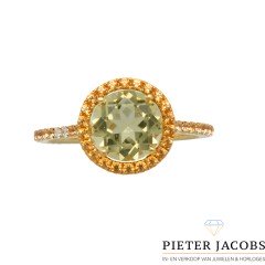 18Krt. ring bezet met Topaas- Briljant 