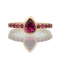 RosÃ© gouden ring met Rhodoliet