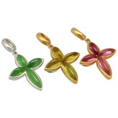 18 Krt. Kruis gezet met edelstenen, prijs per stuk