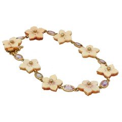 14 Krt Armband met Diamant-Amethist en witte Koraal.