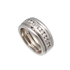 18Krt Ring gezet met 1.10Ct. Briljanten.