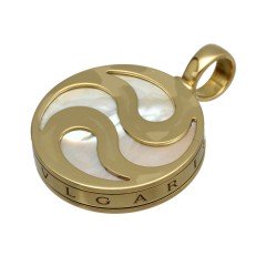 Bvlgari Hanger Ying Yang , Mother of Pearl.18 krt goud