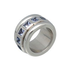 Tamara Comolli CURRICULUM VITAE 77 