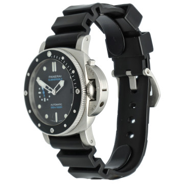 Panerai Submersible 42mm Full set PAM00683