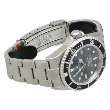 Rolex Sea-Dweller 4000 Ref: 16600 NOS