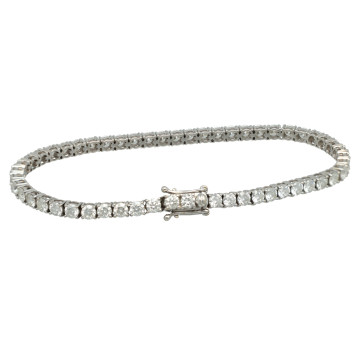 18 Krt. Witgouden tennisarmband bezet met 5.80ct Briljant