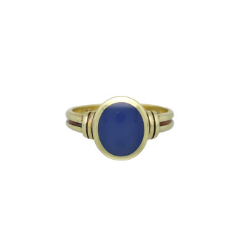 Geelgouden ring met ovale stersaffier.