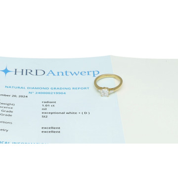 Geelgouden Solitair Ring Radiant Cut 1.01 Ct HRD Certificaat
