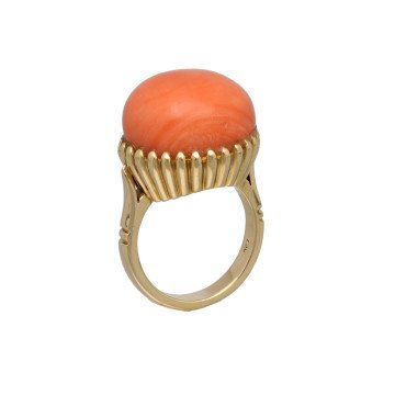 Gouden Vintage ring Koraal-cabochon