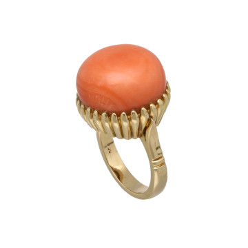 Gouden Vintage ring Koraal-cabochon