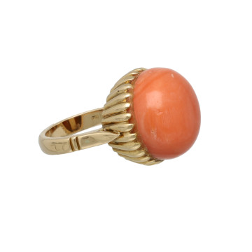 Gouden Vintage ring Koraal-cabochon